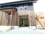R1106737_R.jpg