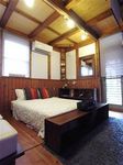 R1108113_R.jpg